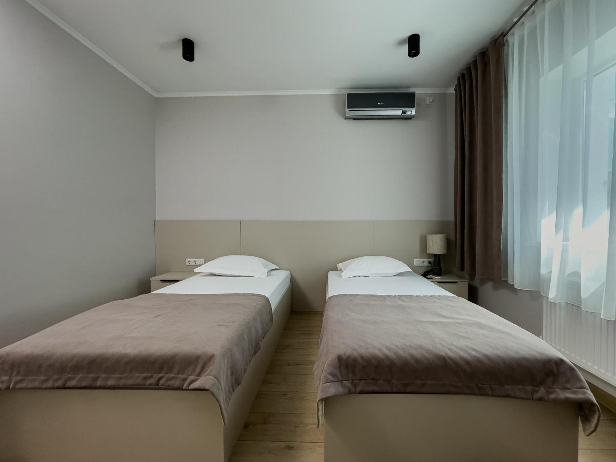 Vip Hotel 伊斯梅尔 外观 照片