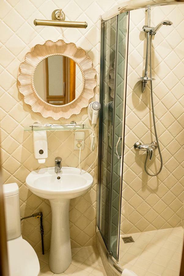 Vip Hotel 伊斯梅尔 外观 照片