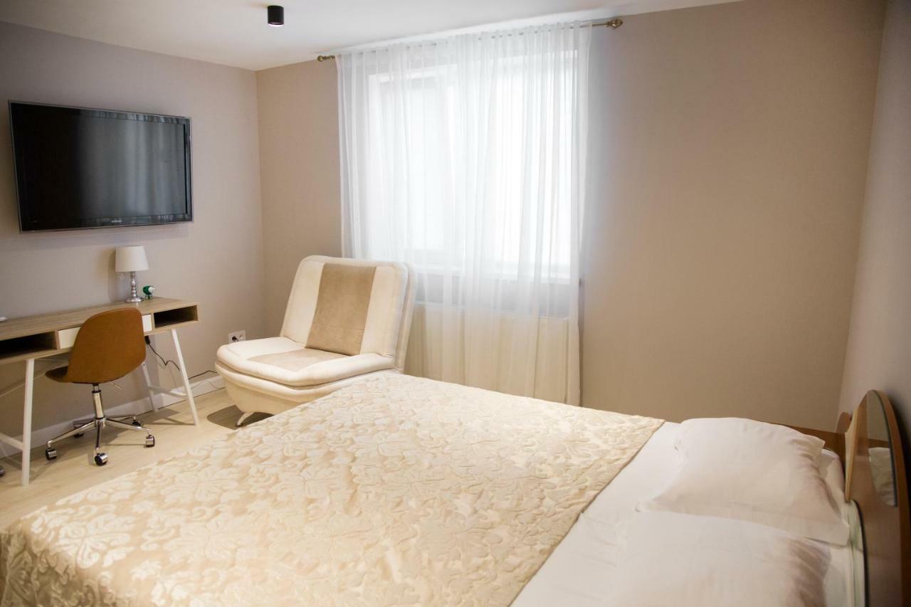 Vip Hotel 伊斯梅尔 外观 照片