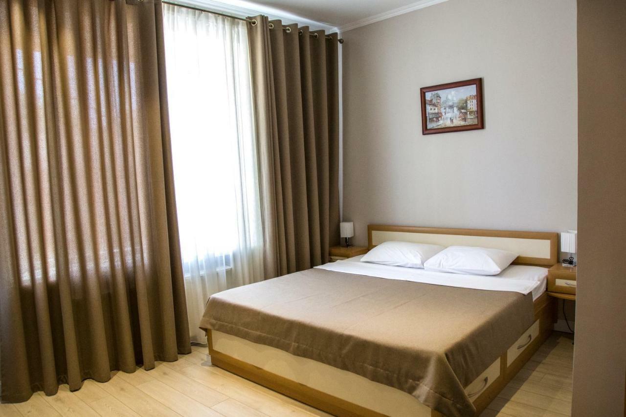 Vip Hotel 伊斯梅尔 外观 照片
